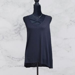 Old Navy medoum black Sleevelss tee